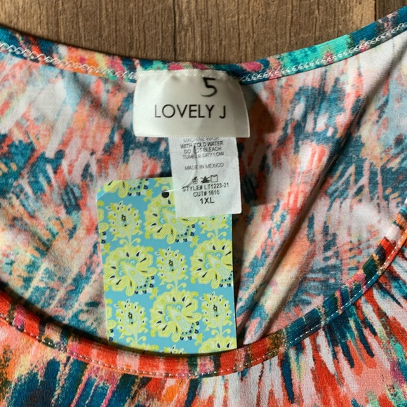 NWT Colorful Cold Shoulder Tunic Top - Picture 5 of 7